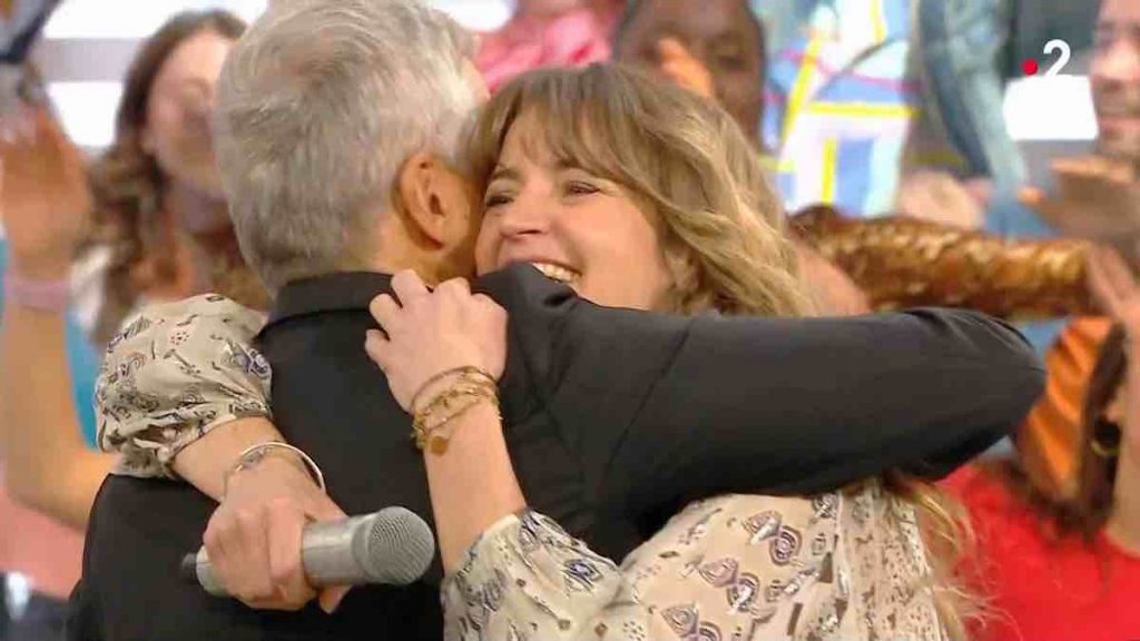 N'oubliez pas les paroles du 17 février : Nelly franchit déjà un cap impressionnant !