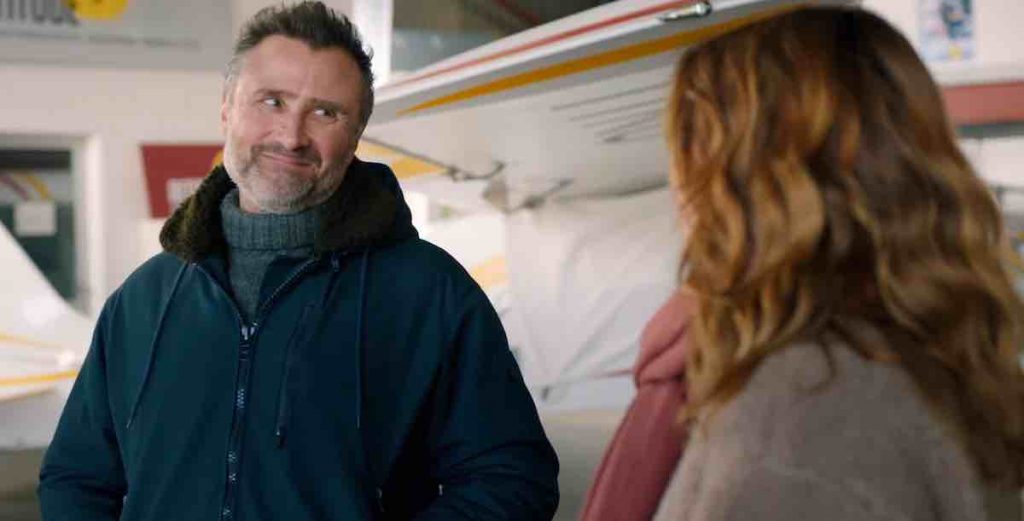 Demain Nous Appartient spoiler : l'incroyable surprise d'Alex à Chloé ! (vidéo épisode du 12 mars)
