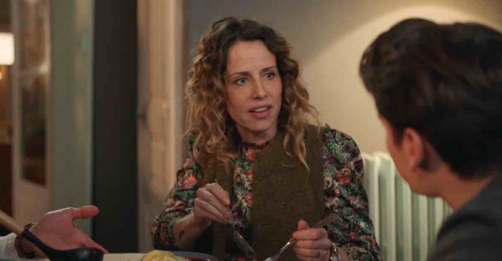 Demain Nous Appartient spoiler : Soizic surprise face à Gloria qui... (vidéo épisode du 21 mars)