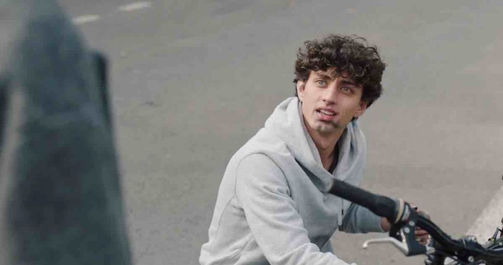 Demain Nous Appartient spoiler : Jordan reçoit une surprenante proposition (vidéo épisode du 20 mars)