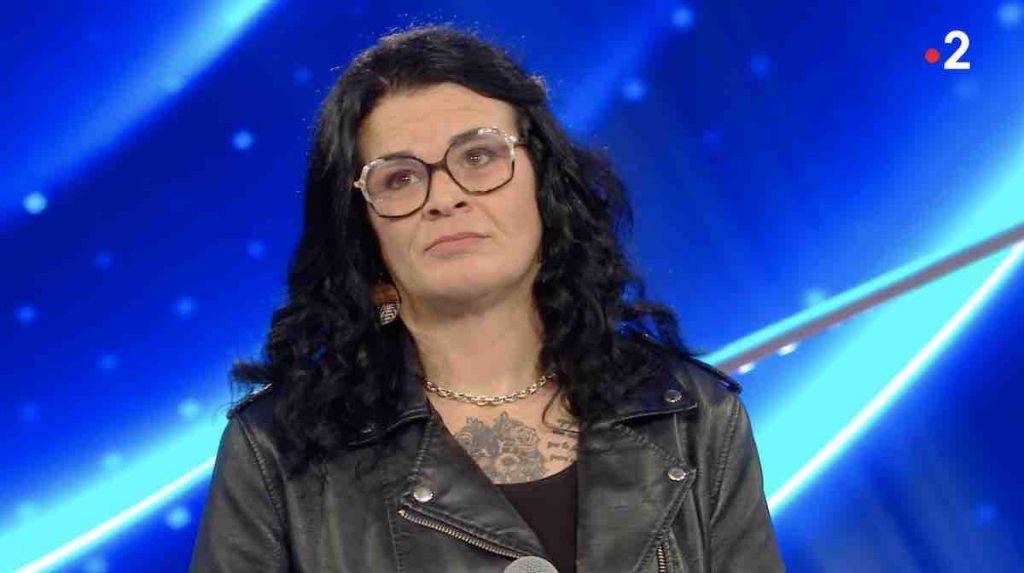 N'oubliez pas les paroles du 14 mars : Sophie ne brille toujours pas mais continue !
