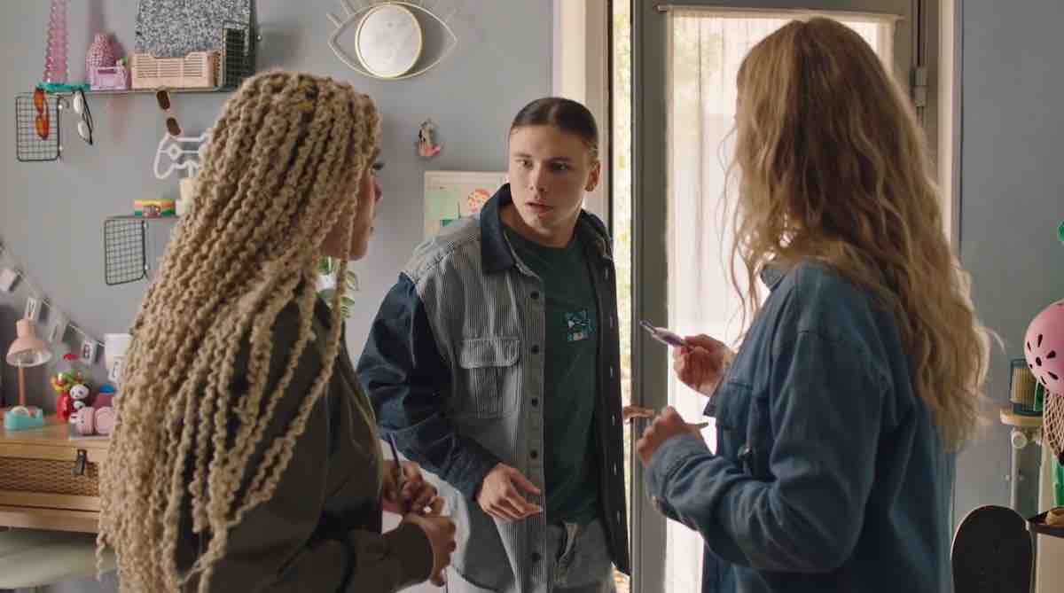 Ici Tout Commence spoiler : Lionel sous le choc face à Zoé et Thelma qui... (vidéo épisode du 28 mai)