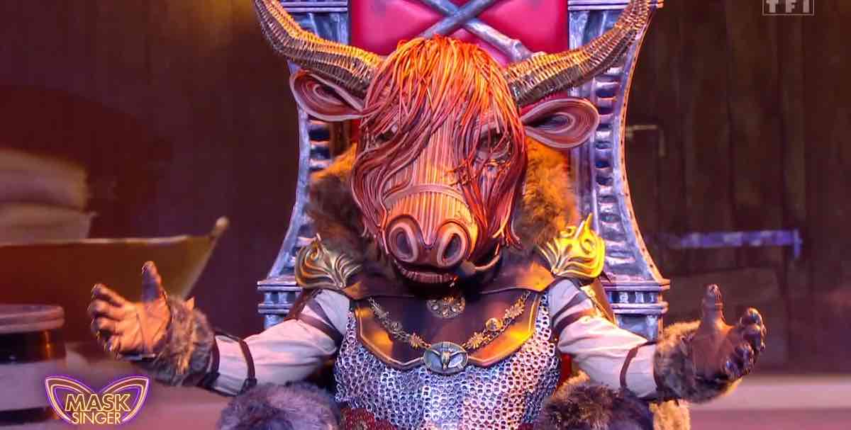Mask Singer : quelle célébrité se cache sous le Bison ? Indices et pronostic !