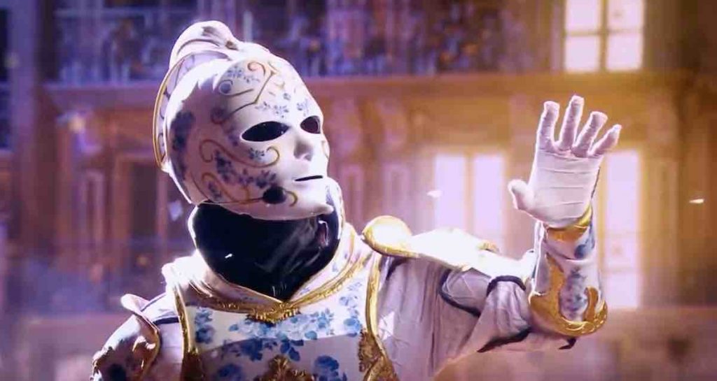Mask Singer : la Porcelaine démasquée, qui s'y cachait ? Réponse ! (VIDÉO)