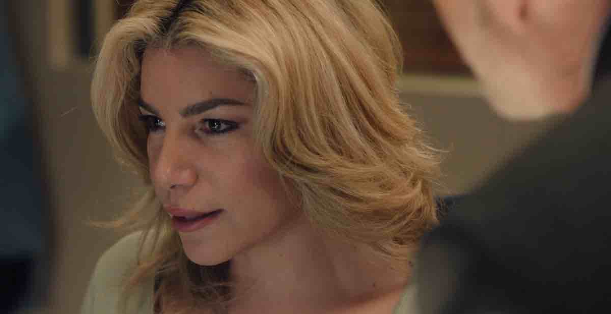 Plus belle la vie spoiler : Durieux fait chanter Colbert, il menace Ariane avec Zoé ! (22 mai 2025)