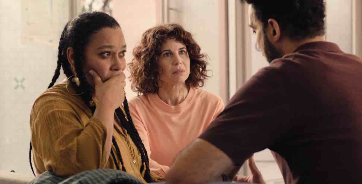 Plus belle la vie spoiler : l'opération tourne mal, Steve entre la vie et la mort ! (15 mai 2025)