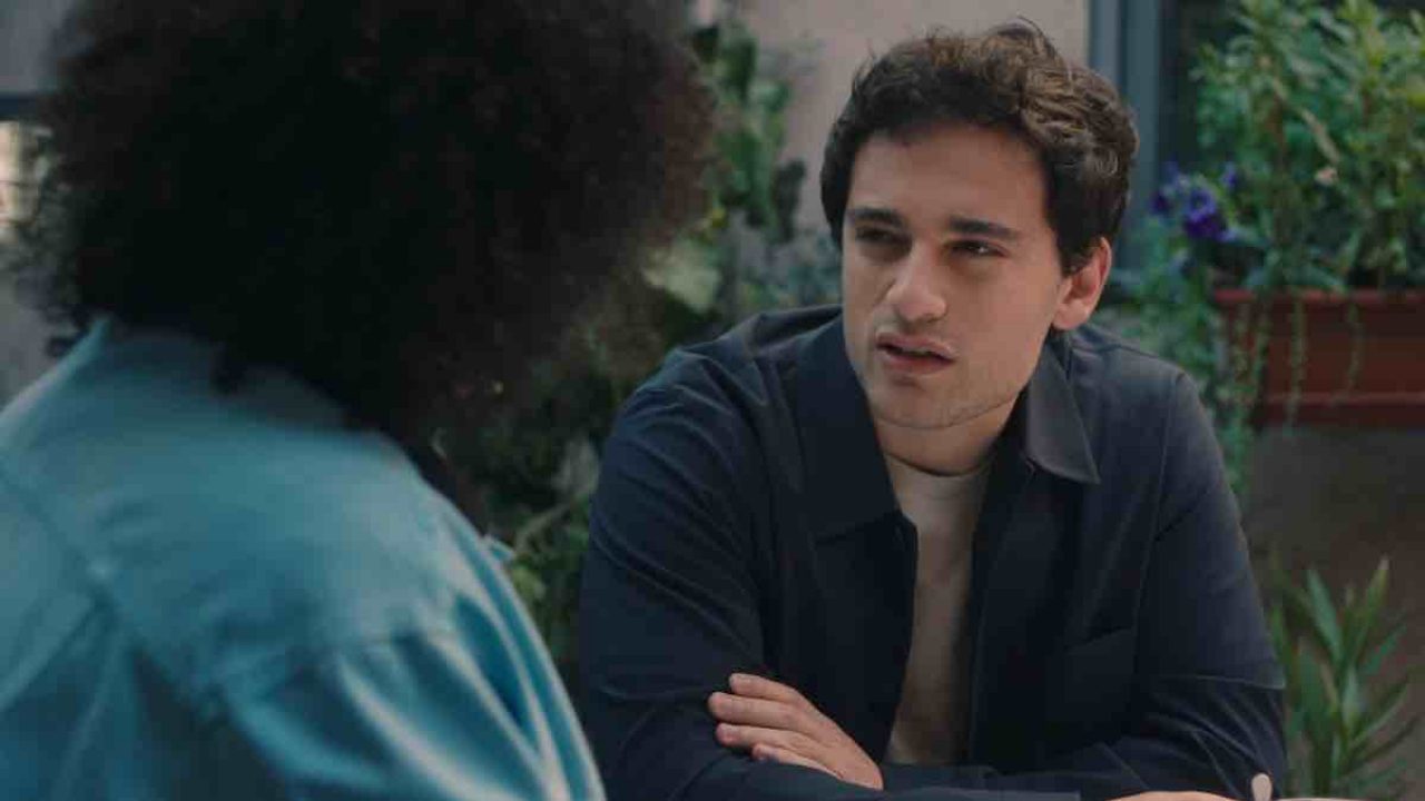 Ici Tout Commence spoiler : Tom est-il l'empoisonneur de l'institut ?  (vidéo épisode du 10 juin) - Stars Actu