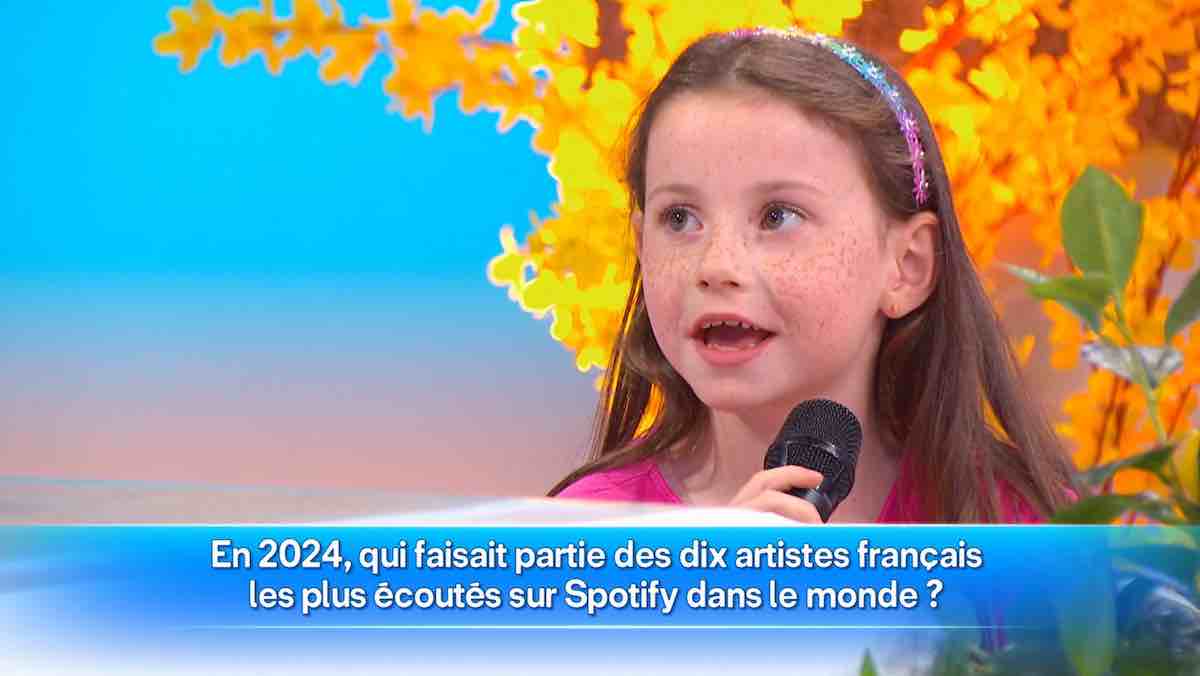 Une petite fille fait une gaffe dans "Les 12 Coups de Midi" : elle dévoile la date du tournage ! (VIDÉO)