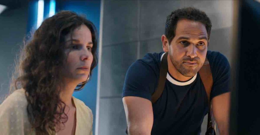 Demain Nous Appartient du 25 juillet : Karim fait une découverte sur Michaël (résumé + vidéo épisode 1995 en avance)