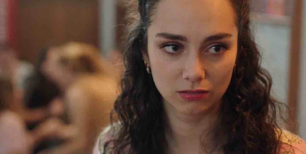 Demain Nous Appartient spoiler : Violette sous le choc, elle découvre... (vidéo épisode du 4 juillet)