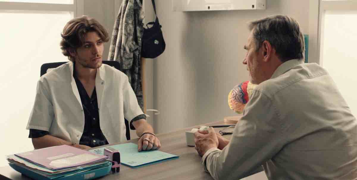 Plus Belle La Vie du 16 juillet 2025 : Patrick s'allie à Vadim, Jules dérape (résumé + extrait vidéo épisode 377 en avance)