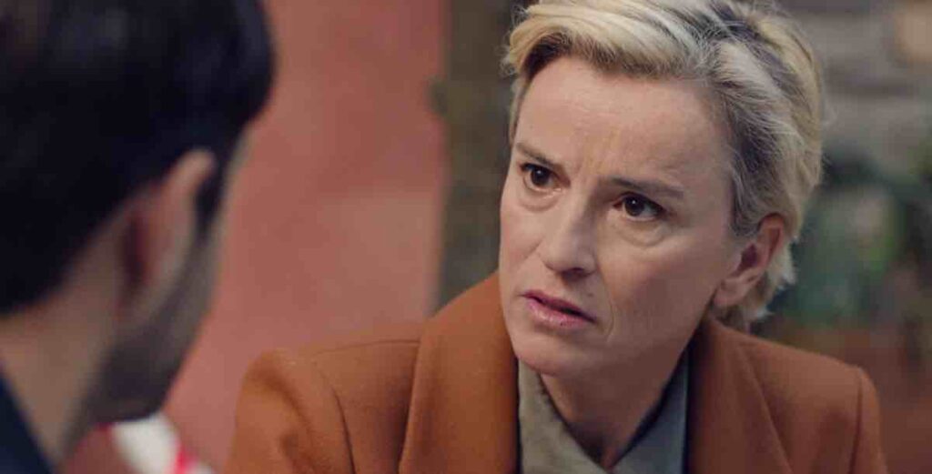 Plus Belle La Vie du 4 décembre 2025 : Vanessa au pied du mur, Chloé démissionne mais... (résumé + extrait vidéo épisode 478 en avance)