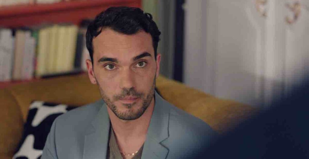 Plus Belle La Vie du 10 décembre 2025 : Chloé sous le choc, Yann demande la garde d'Elena ! (résumé + extrait vidéo épisode 482 en avance)