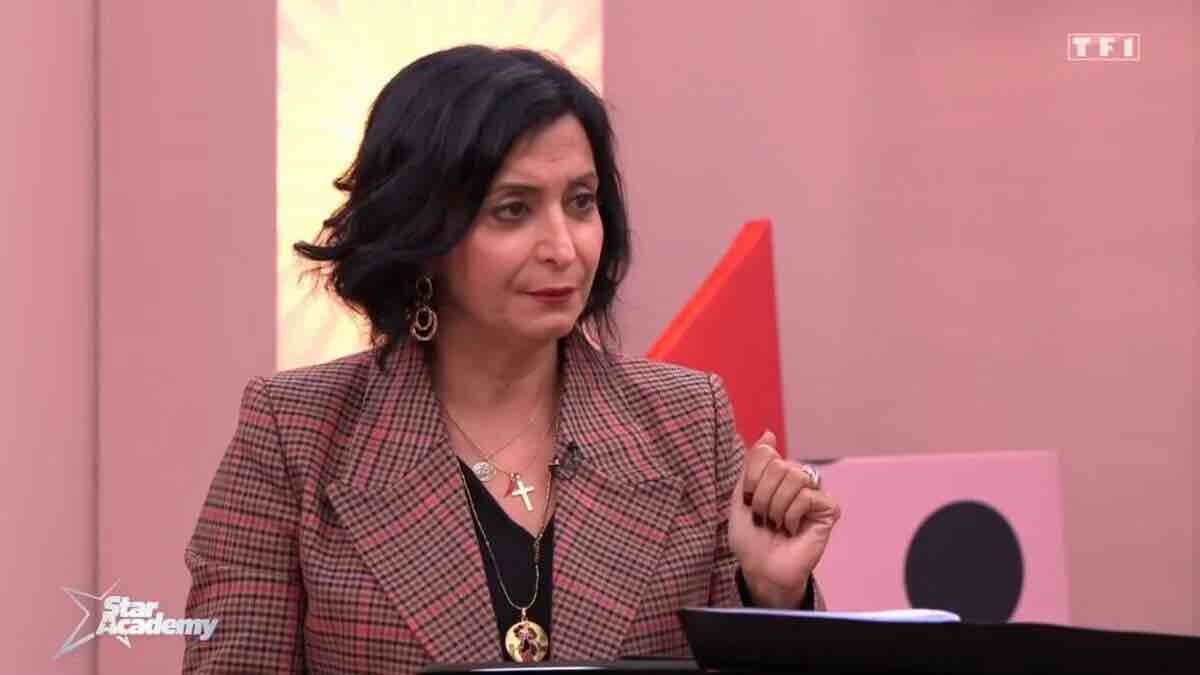 Star Academy : Sofia Morgavi publie son livre « Eh bien, chantez maintenant ! »