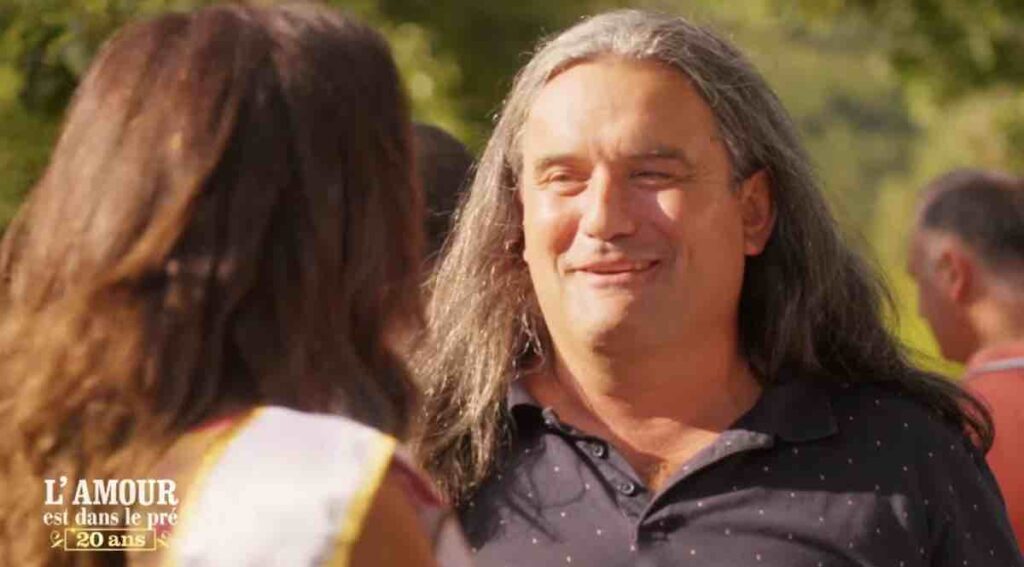 L'amour est dans le pré : lourdement endettés, Pierre et Frédérique vendent leur exploitation