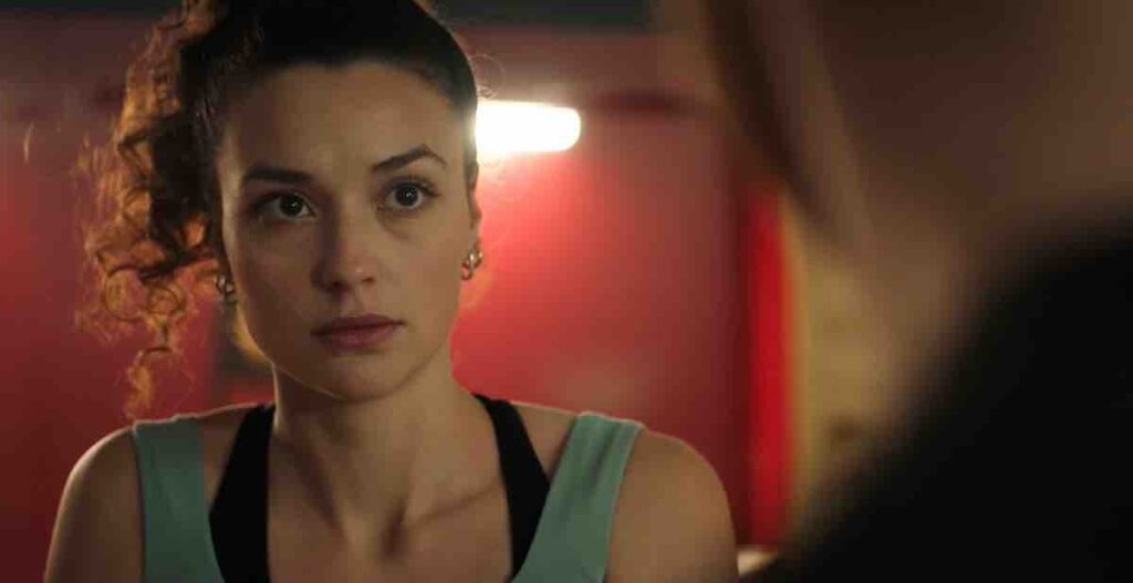 Demain Nous Appartient spoiler : Manon mal à l'aise face à... (vidéo épisode du 23 mars)