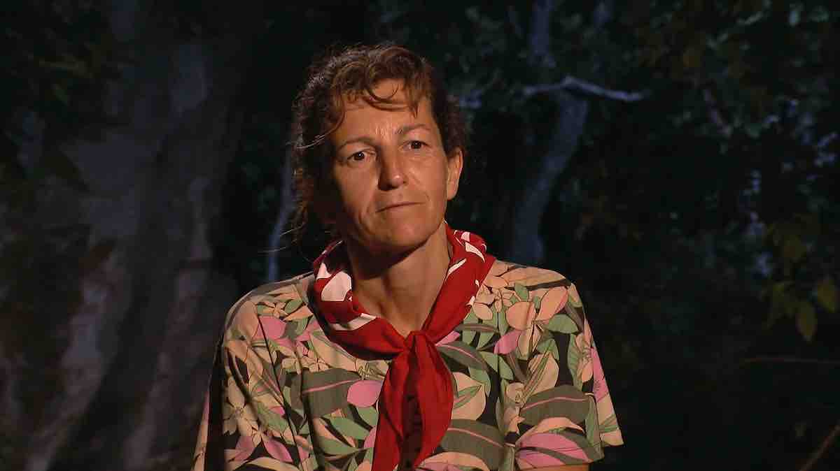 Koh-Lanta : Karine sort du silence après son élimination "j'ai été trahie" (VIDÉO)