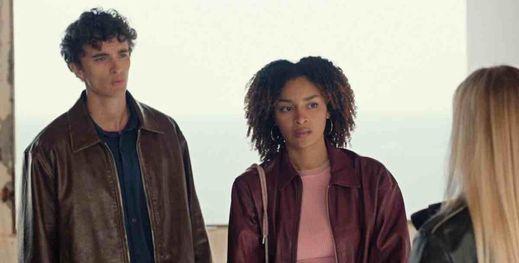 Plus belle la vie spoiler : le plan complètement fou de Zoé, Romain et Aya ! (21 mai 2026)