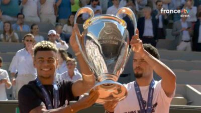 Roland-Garros : les stars du PSG présentent la Ligue des Champions sur le Philippe-Chatrier