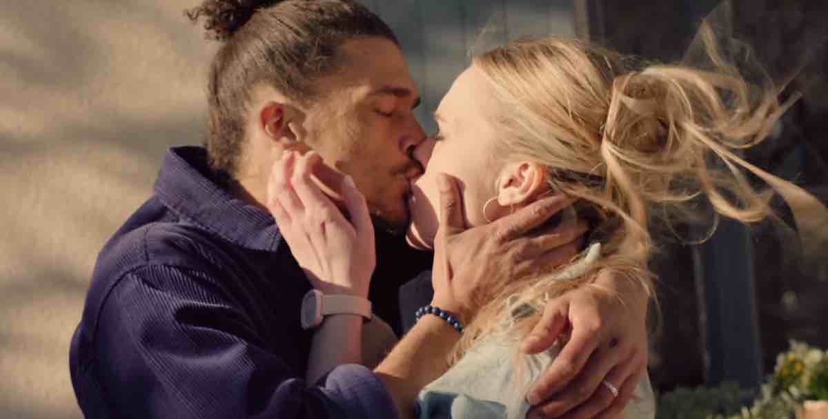 Plus belle la vie spoiler : Baptiste va-t-il renoncer à partir ? Il embrasse Chloé ! (9 juin 2026)