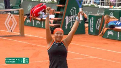 Roland-Garros 2026 : énorme sensation, Aryna Sabalenka éliminée par Diana Shnaider en quarts de finale