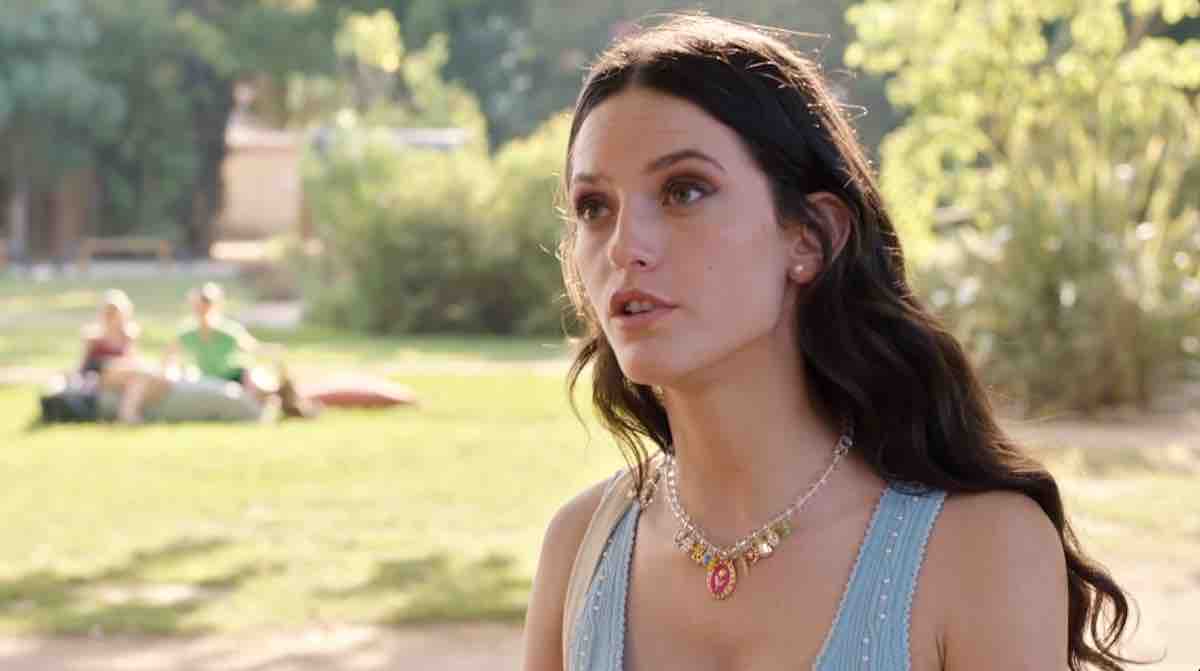 Ici tout commence : Lou Martinez (Garance), est en couple avec un acteur phare de la série !